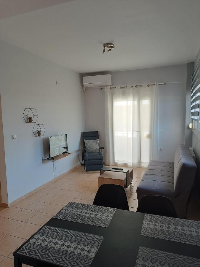 Vasilis Apartment ราฟีนา ภายนอก รูปภาพ